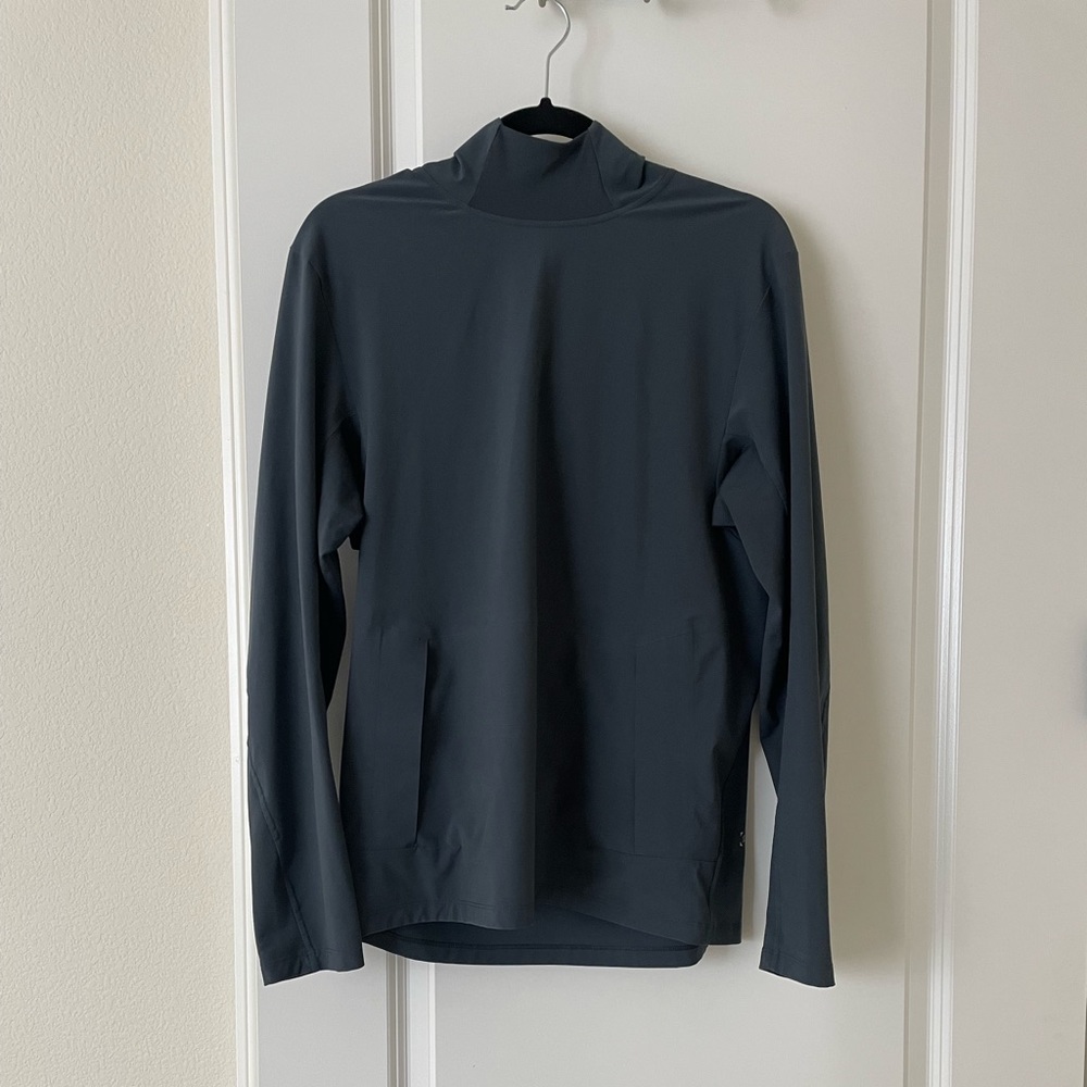 NWOT Lululemon hoodie
